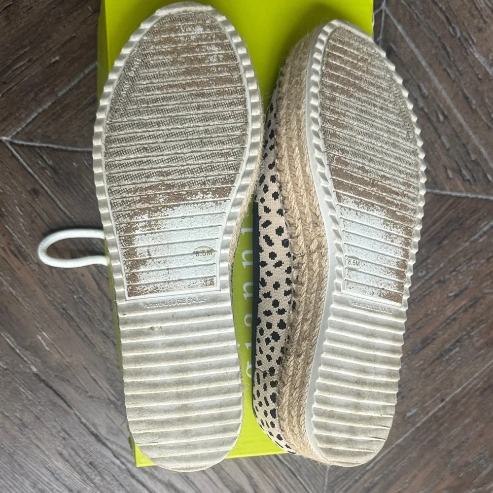 Gianni Bini Beige and Black Dotted Espadrille Flats - 8.5